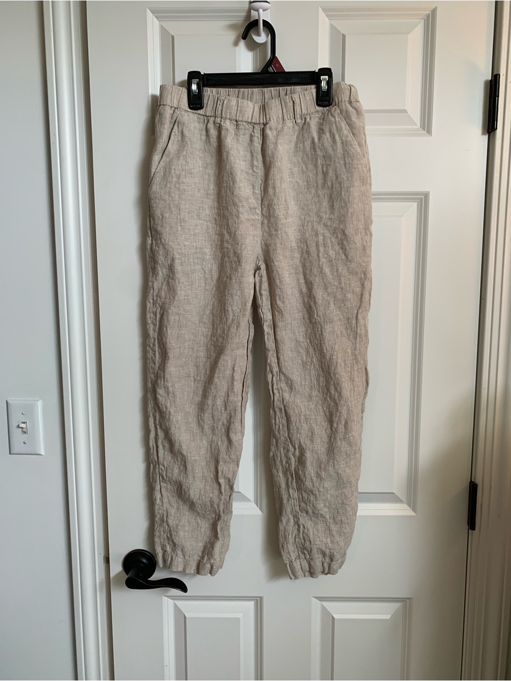 Quince Casual Linen Elastic-Waist Pants in Light Beige